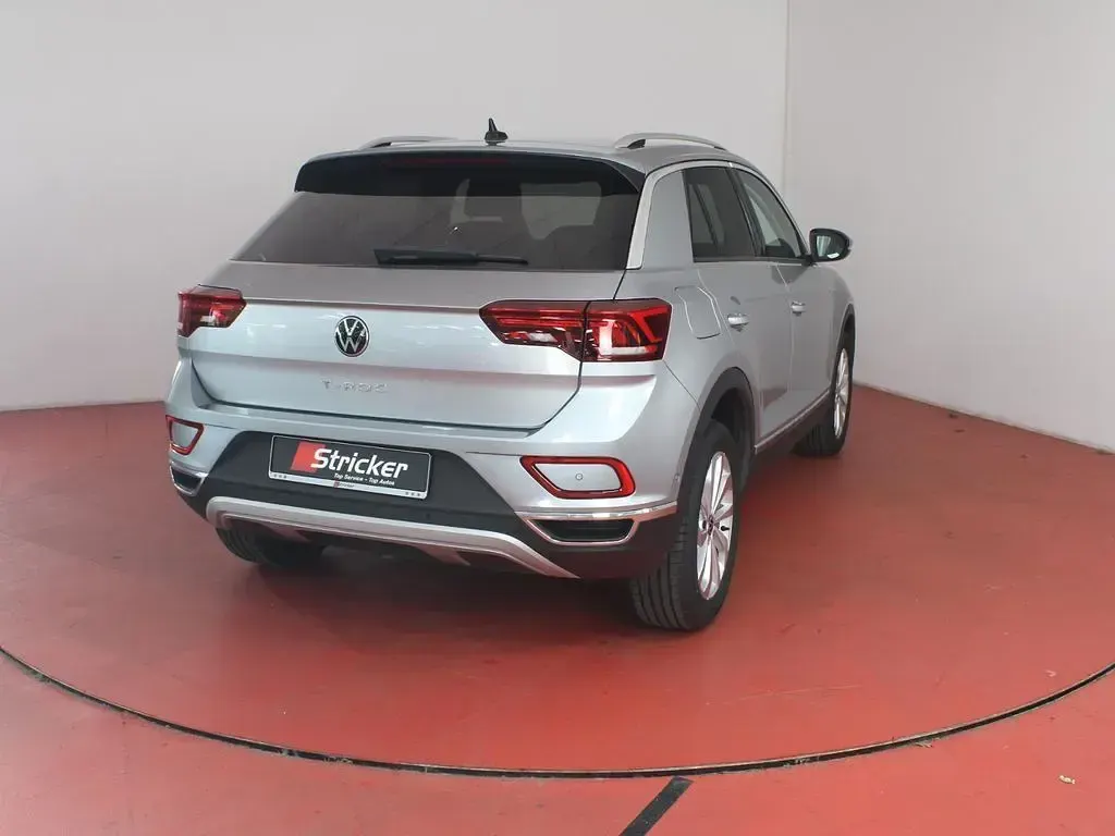 Gebraucht VW T-Roc Style 150 PS (110 kW) 2025 Pyritsilber metallic SUV