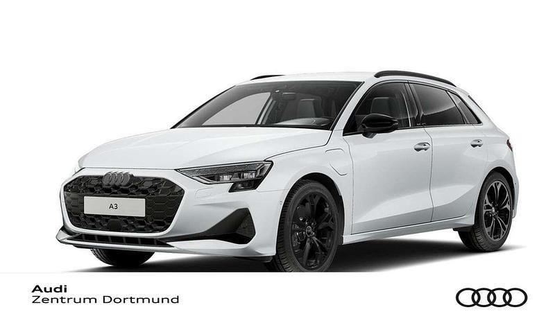 Gletscherweiß metallic Gebraucht 2025 Audi A3 Sportback e-tron Advanced Limousine | 46.440 € - Bild 1/4