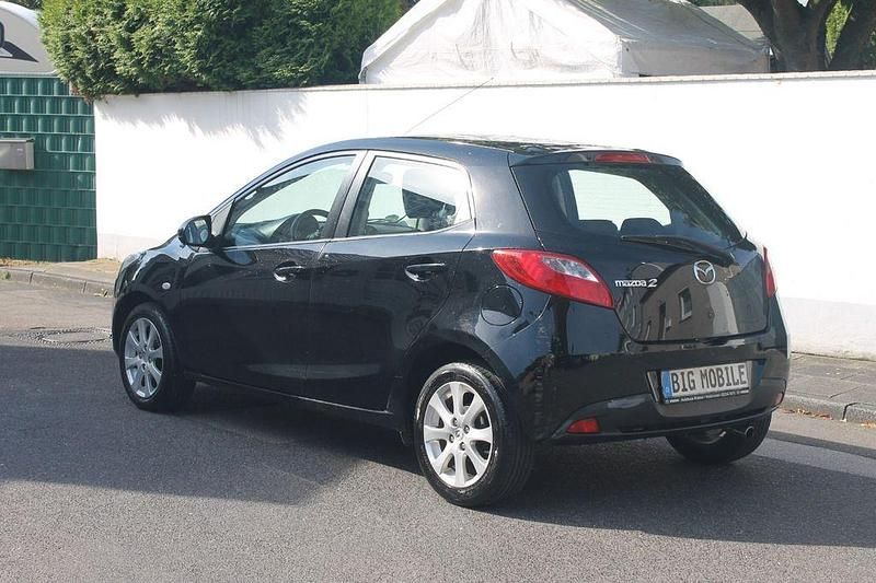 Gebraucht Mazda 2 Independence 75 PS (55 kW) 2009 Schwarz Limousine