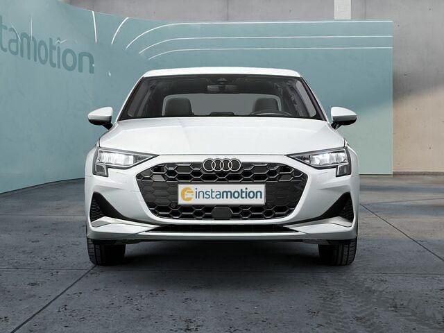 Gebraucht Audi A3 Advanced Plus 150 PS (110 kW) 2024 Weiß Limousine