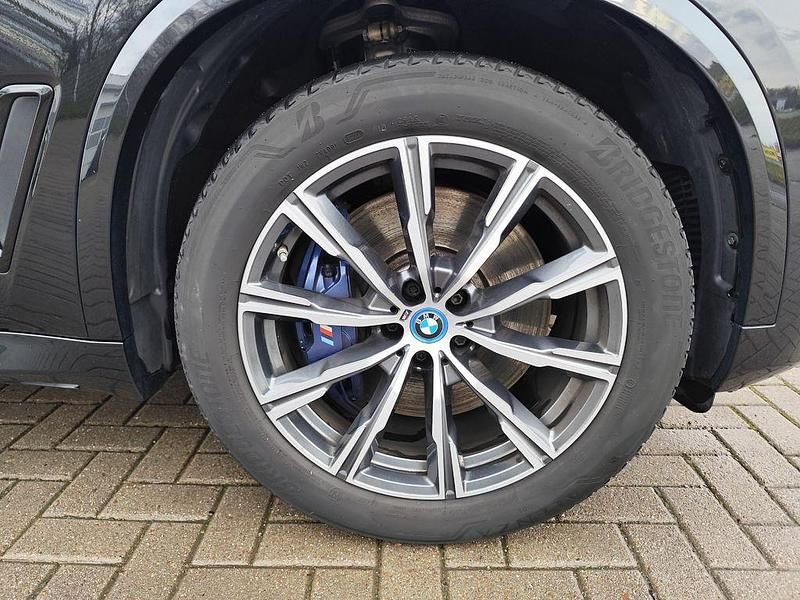 Second-hand BMW X5 M Sport 394 CP (289 kW) 2022 Negru SUV