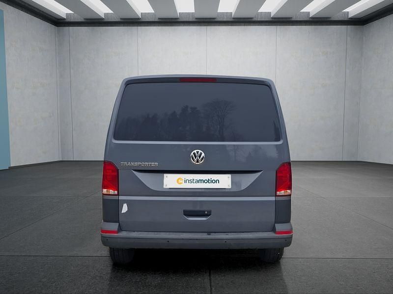 Gebraucht VW Transporter 110 PS (80 kW) 2024 Grau Van