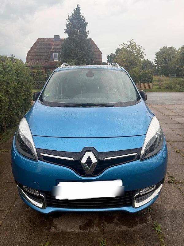 Blau Gebraucht 2015 Renault Mégane III Van / Kleinbus | 8.900 € (Teuer) - Bild 1/4