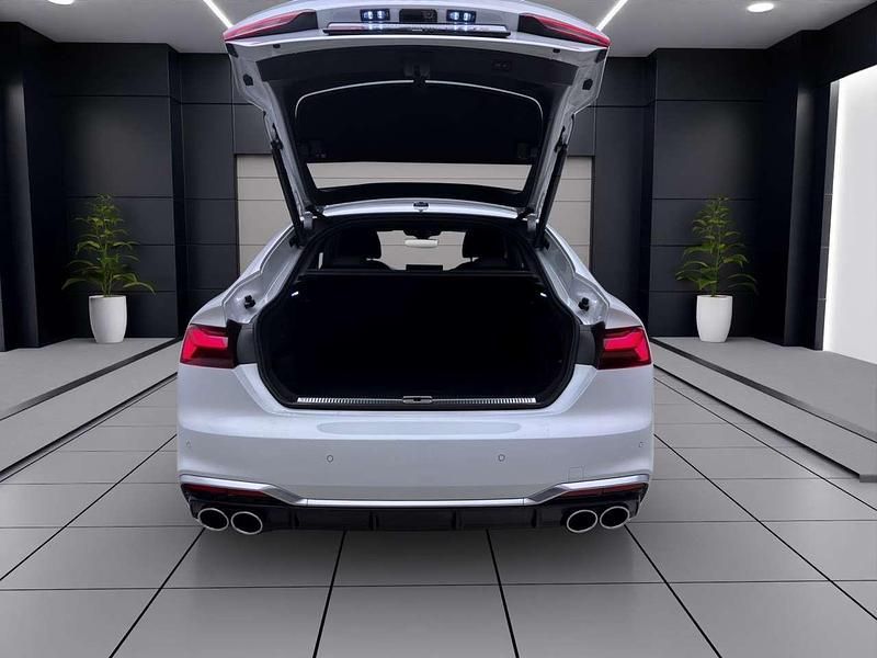 Gebraucht Audi S5 Ambiente 341 PS (250 kW) 2022 Ibisweiß Coupé