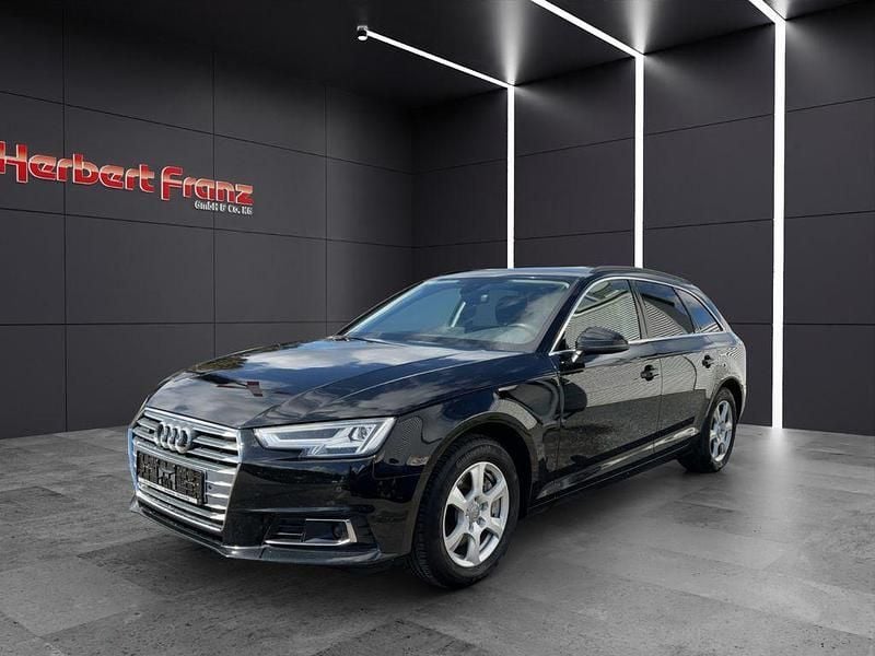 Gebraucht Audi A4 Sport 218 PS (160 kW) 2018 Schwarz Kombi