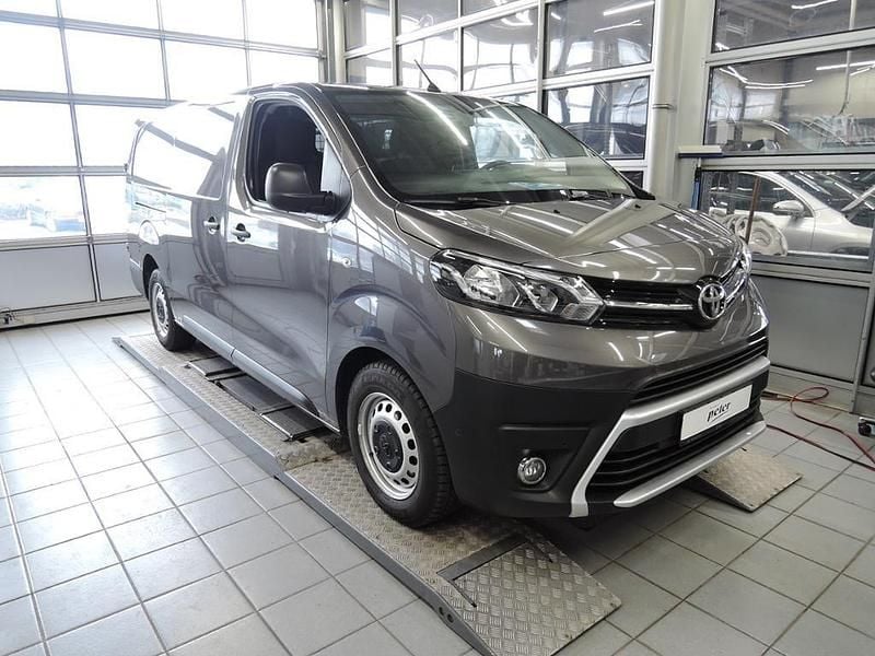 Gebraucht Toyota Proace 144 PS (105 kW) 2023 Dark grey Van / Kleinbus