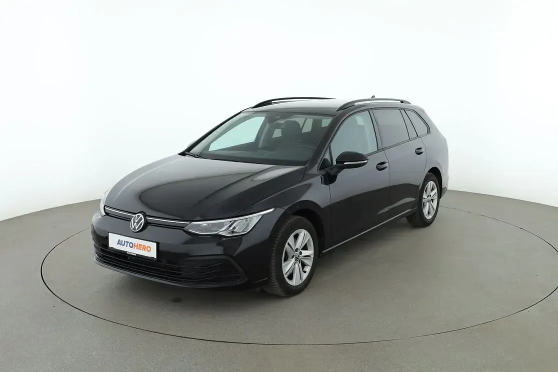 Gebraucht VW Golf VIII Life 131 PS (96 kW) 2021 Kombi