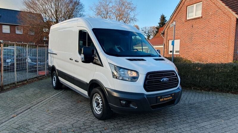 Gebraucht Ford Transit 131 PS (96 kW) 2018 Weiß Van / Kleinbus