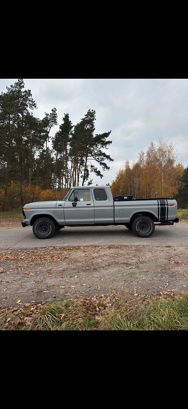 Gebraucht Ford F-150 360 PS (264 kW) 1978 Grau Pickup