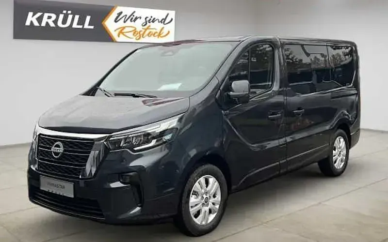 Neu Nissan Primastar Tekna 170 PS (125 kW) 2025 Grau Van / Kleinbus
