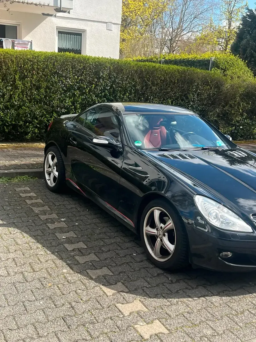 Second-hand Mercedes SLK200 163 CP (119 kW) 2007 Cabrio