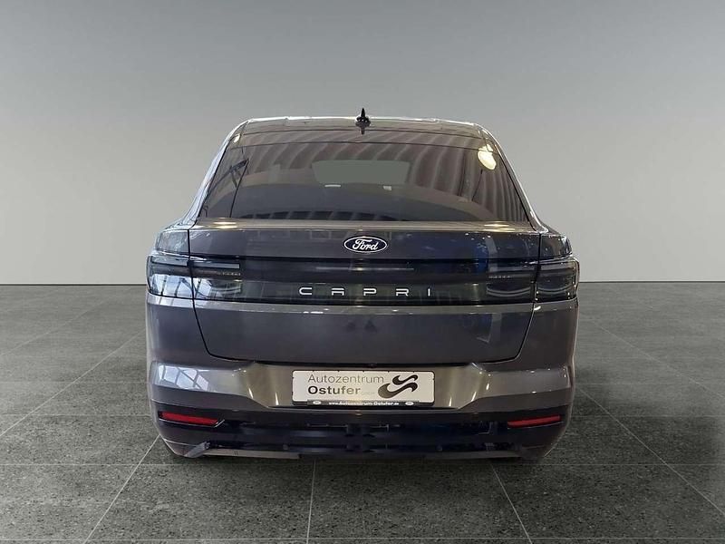Nowe Ford Capri Select 210 kW (286 KM) 2025 Szary SUV