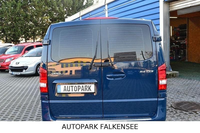 Gebraucht Mercedes Vito 136 PS (100 kW) 2018 Blau Van