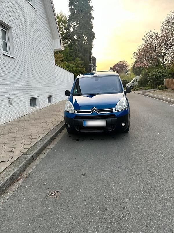Gebraucht Citroën Berlingo 90 PS (66 kW) 2014 Blau Van / Kleinbus