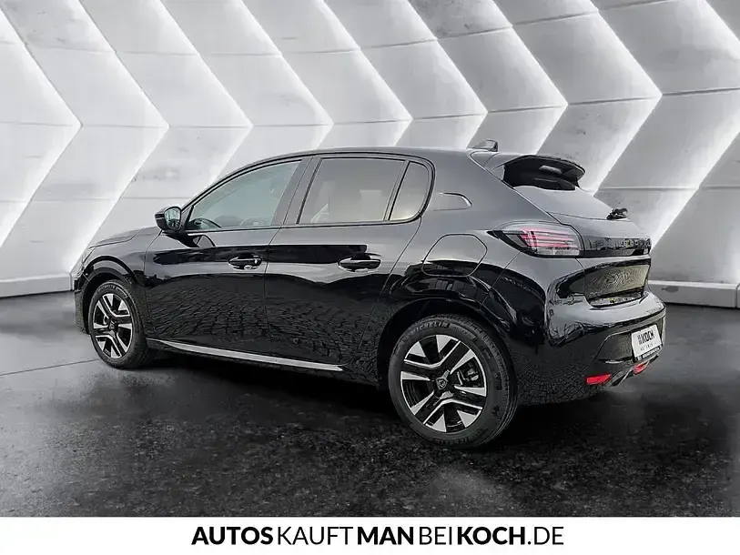 Neu Peugeot 208 Allure 101 PS (74 kW) 2025 Schwarz Kleinwagen