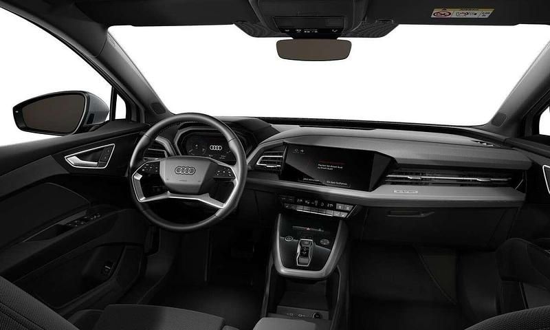 Gebraucht Audi Q4 e-tron Ambiente 210 kW (286 PS) 2025 Kieselgrau SUV