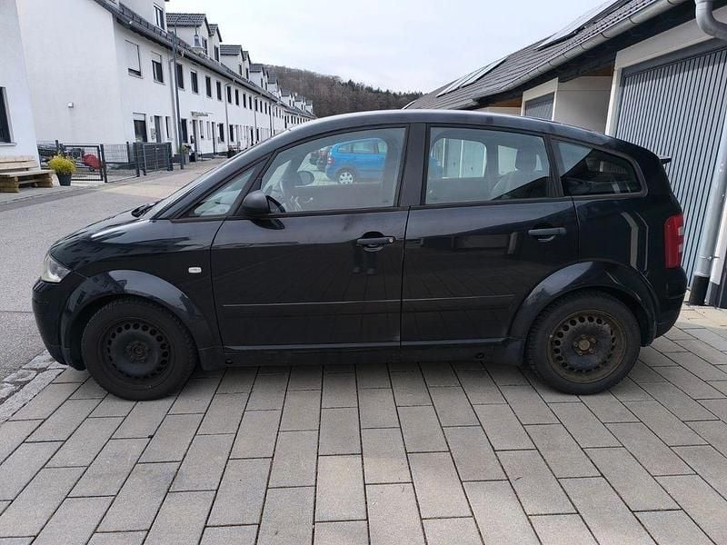Gebraucht Audi A2 Basis 75 PS (55 kW) 2002 Schwarz Kleinwagen