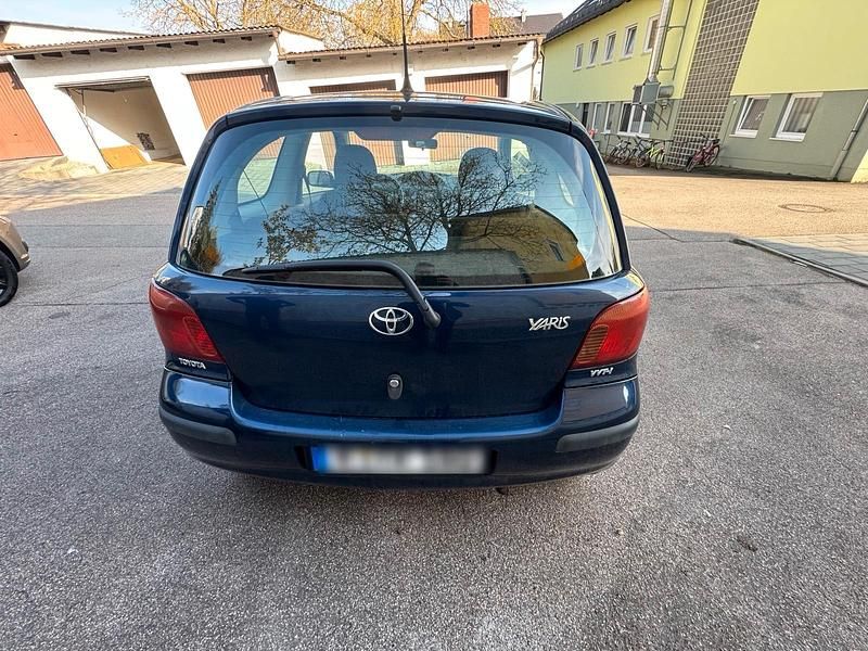 Gebraucht Toyota Yaris 65 PS (47 kW) 2004 Blau