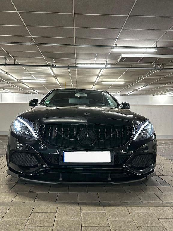 Gebraucht Mercedes 220 170 PS (125 kW) 2014 Schwarz Limousine