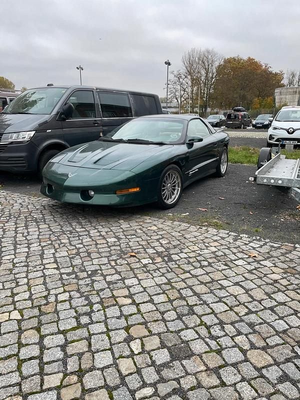 Grün Gebraucht 1994 Pontiac Trans Am Coupé | 10.000 € - Bild 1/4