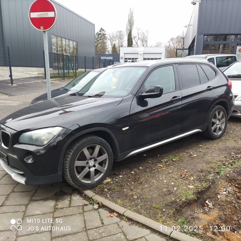 Schwarz Gebraucht 2010 BMW X1 xLine SUV | 3.500 € (Superpreis) - Bild 1/4