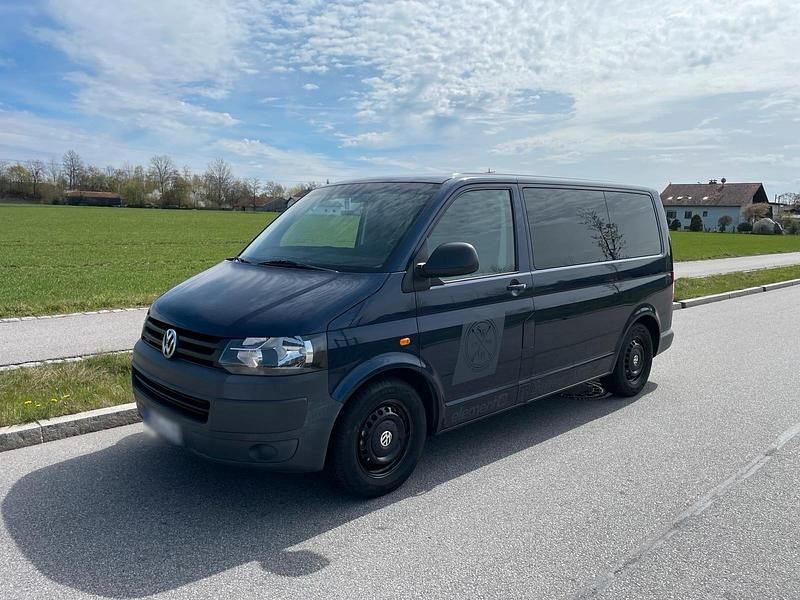 Gebraucht VW Transporter 102 PS (75 kW) 2012 Van