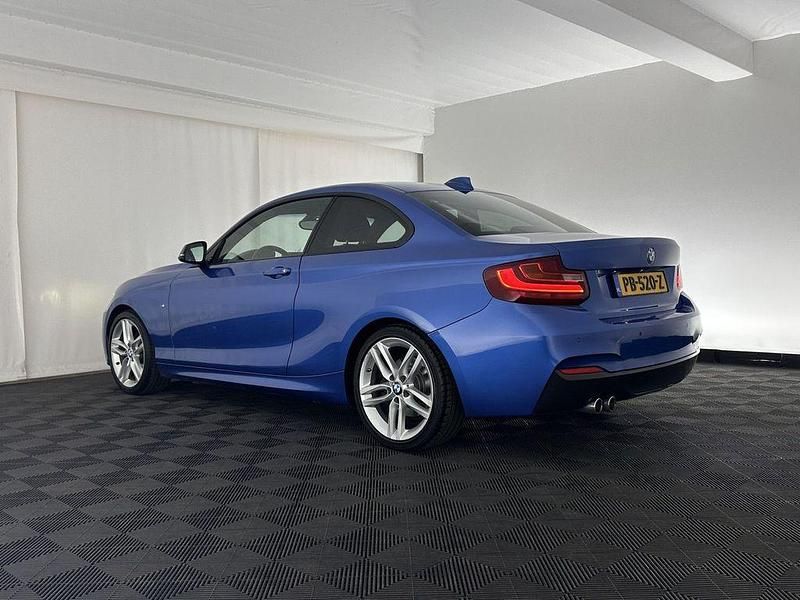 Gebraucht BMW 220 Executive 190 PS (139 kW) 2017 Blau Coupé