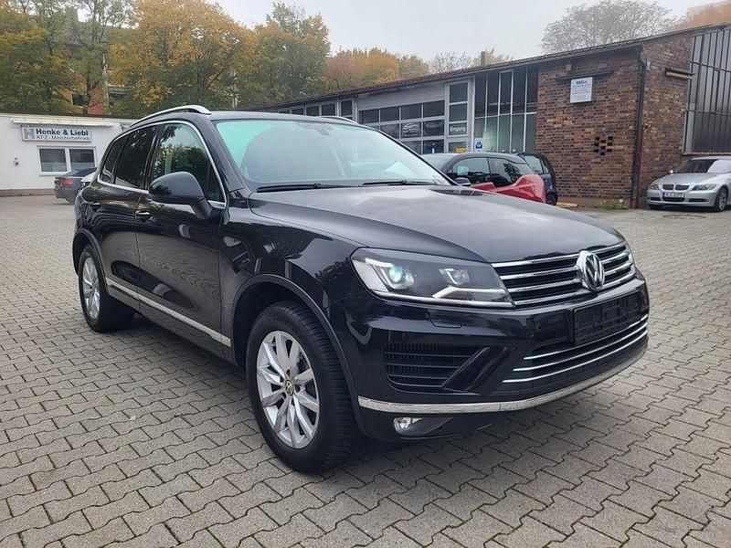Schwarz Gebraucht 2017 VW Touareg SUV | 22.990 € (Superpreis) - Bild 1/4