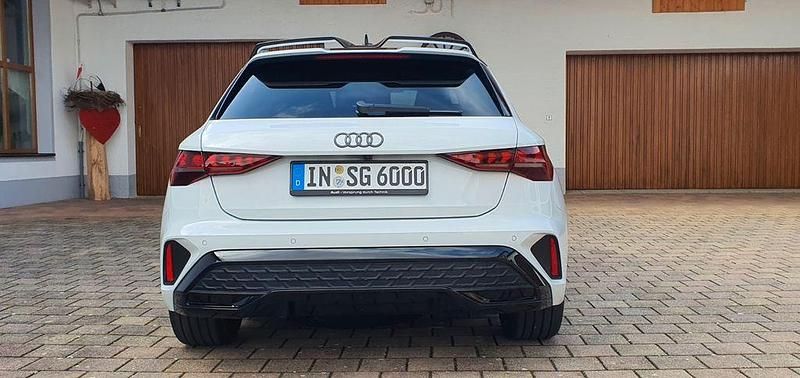 Gebraucht Audi A3 S-Line 150 PS (110 kW) 2024 Weiß Limousine