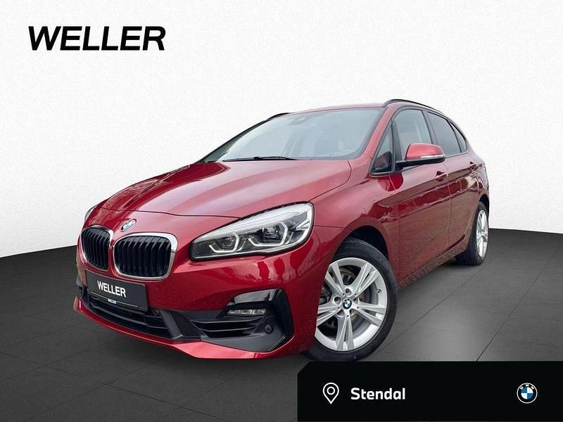 Flamencorot (rot) Gebraucht 2019 BMW 218 Active Tourer Advantage Van / Kleinbus | 17.950 € (Guter Preis) - Bild 1/4