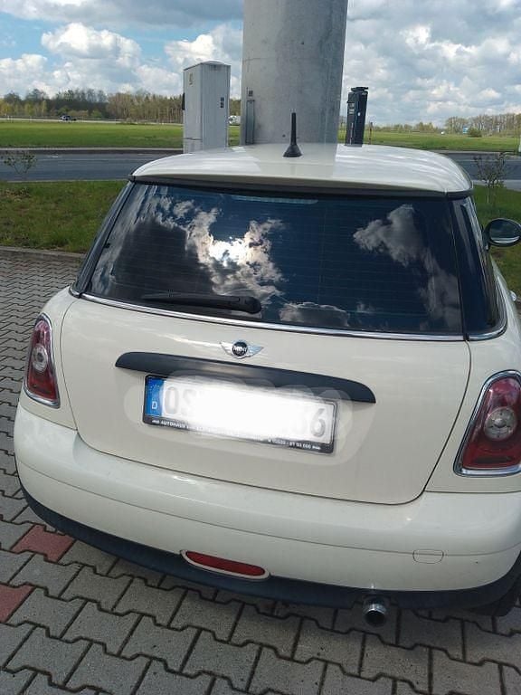 Gebraucht Mini ONE 75 PS (55 kW) 2009 Schwarz Kleinwagen