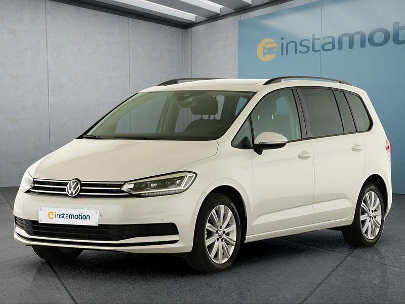 Weiß Gebraucht 2024 VW Touran Van / Kleinbus | 35.599 € (Fairer Preis) - Bild 1/4