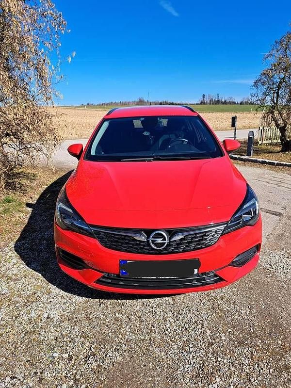 Gebraucht Opel Astra 122 PS (89 kW) 2019 Rot Kombi