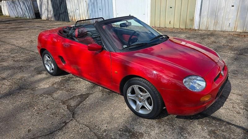 Gebraucht MG F 145 PS (106 kW) 1998 Rot Cabrio