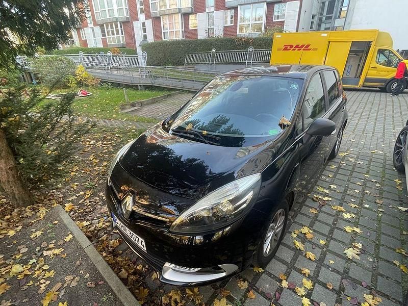 Schwarz Gebraucht 2015 Renault Scénic III LIMITED Deluxe Van / Kleinbus | 9.250 € (Fairer Preis) - Bild 1/4