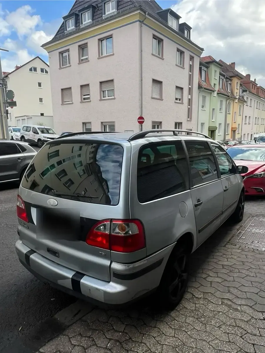 Gebraucht Ford Galaxy 116 PS (85 kW) 2005 Grau Van / Kleinbus