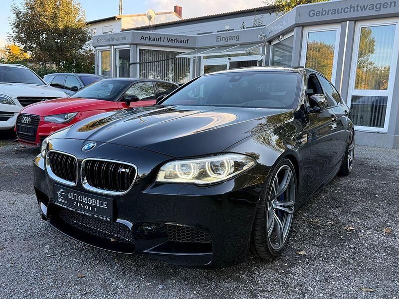 Używany BMW M5 Performance 560 KM (411 kW) 2016 Czarny Sedan/Limuzyna