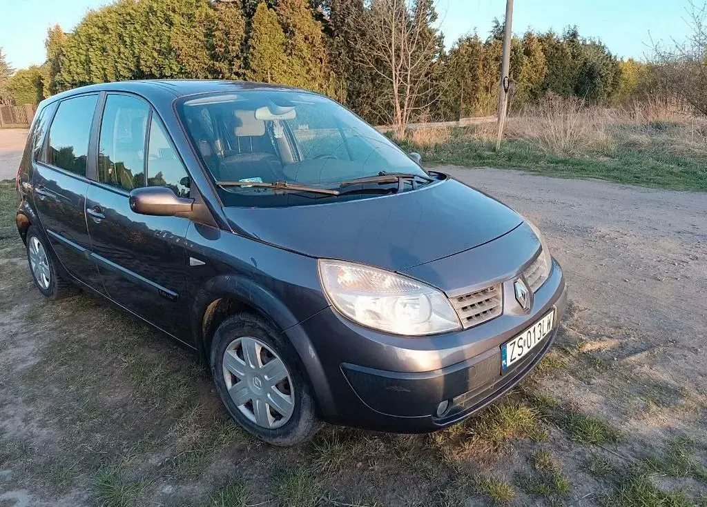 Używany Renault Scénic Authentique 107 KM (78 kW) 2003 Szary Minivan