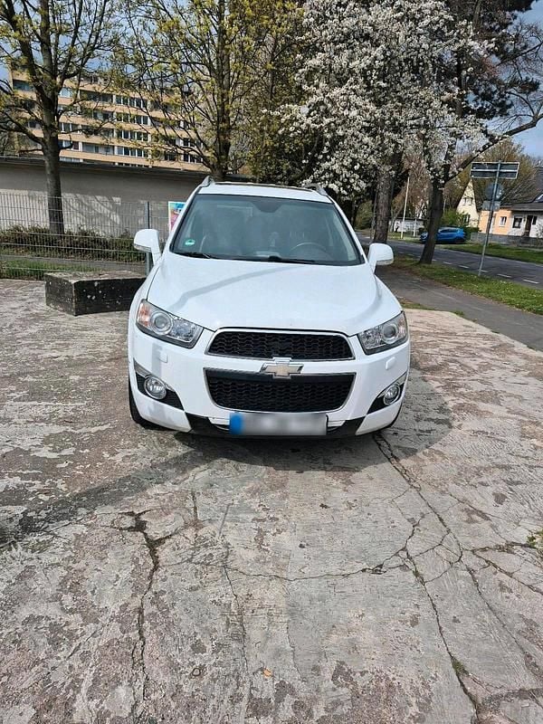 Gebraucht Chevrolet Captiva 184 PS (135 kW) 2012 Weiß SUV