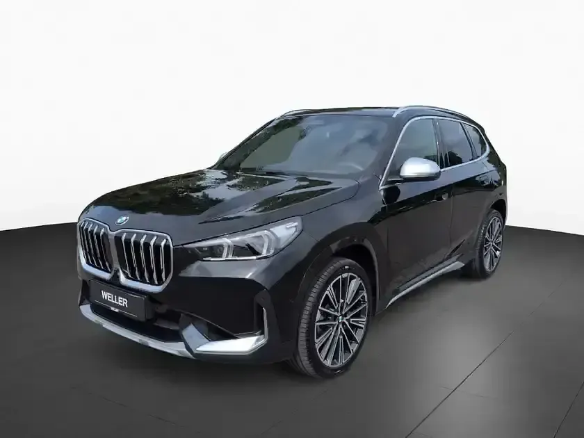 Gebraucht BMW X1 Performance 204 PS (150 kW) 2024 Black sapphire (schwarz) SUV