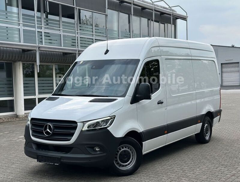 Arktikweiss Gebraucht 2020 Mercedes Sprinter Van | 28.441 € (Fairer Preis) - Bild 1/4