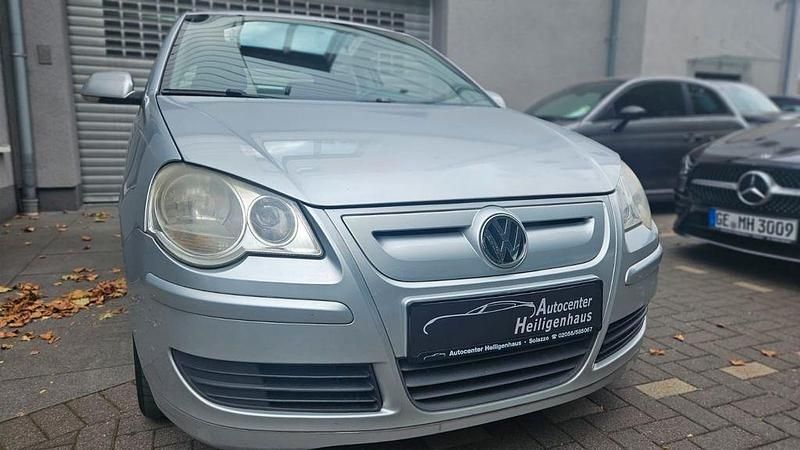 Silber Gebraucht 2009 VW Polo Kleinwagen | 2.180 € (Fairer Preis) - Bild 1/4