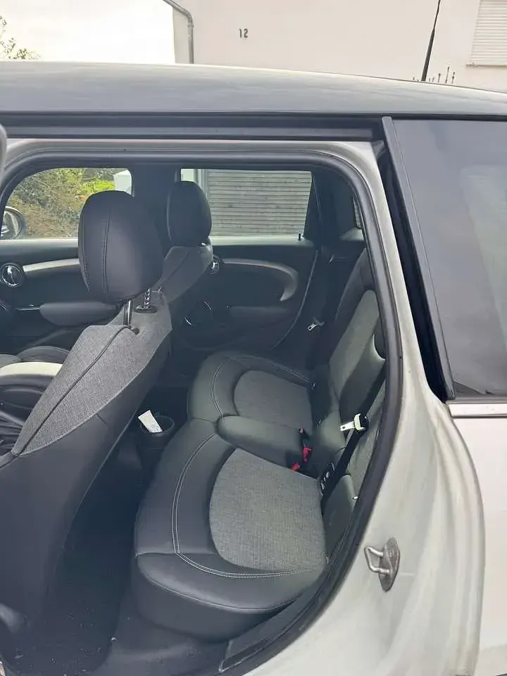 Second-hand Mini Cooper 136 CP (100 kW) 2015 Argintiu Hatchback