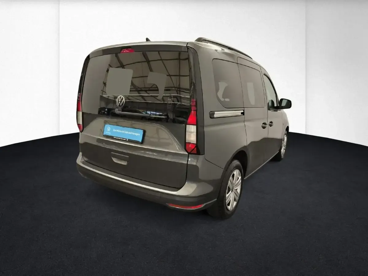 Gebraucht VW Caddy Basis 102 PS (75 kW) 2021 Grau Van / Kleinbus