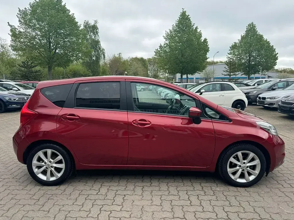 Gebraucht Nissan Note 360º 90 PS (66 kW) 2013 Force red Kleinwagen