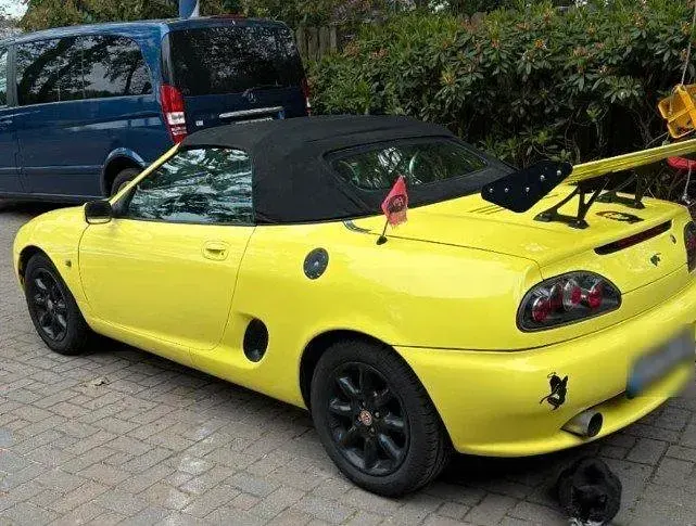 Gebraucht Rover MGF 120 PS (88 kW) 1997 Gelb Cabrio