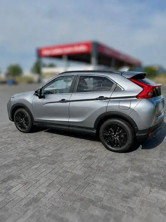 Gebraucht Mitsubishi Eclipse Cross 163 PS (119 kW) 2021 Grau SUV