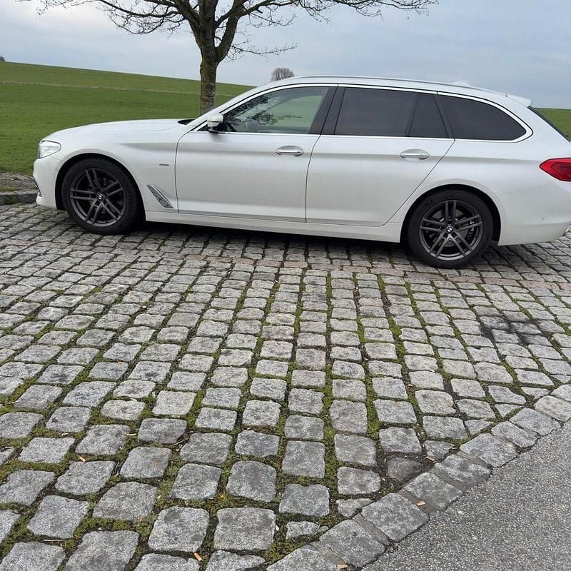 Usata BMW 520 Performance 190 CV (139 kW) 2017 Bianco Station wagon