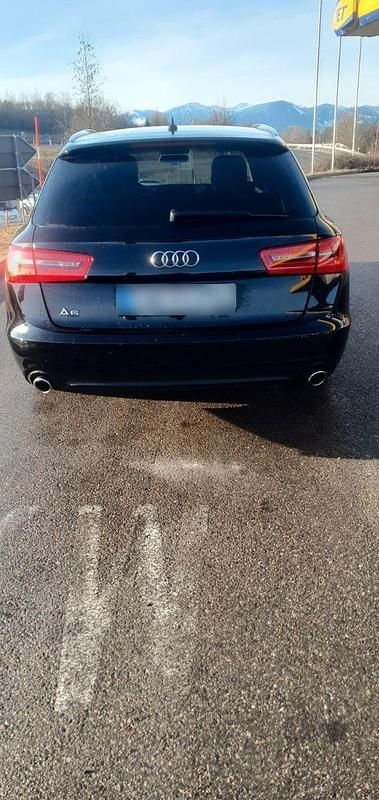 Usata Audi A6 245 CV (180 kW) 2012 Nero Station wagon