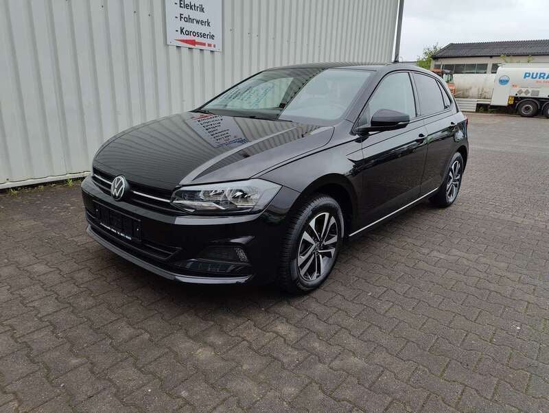 Deep black perleffekt Gebraucht 2021 VW Polo United Kleinwagen | 13.799 € (Fairer Preis) - Bild 1/4